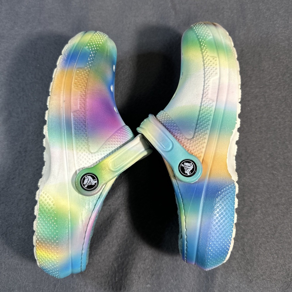 Crocs Classic Lined Clog M4 W6 Rainbow Ombre Fuzzy Cozy Slip On Shoes Multicolor - Picture 15 of 16